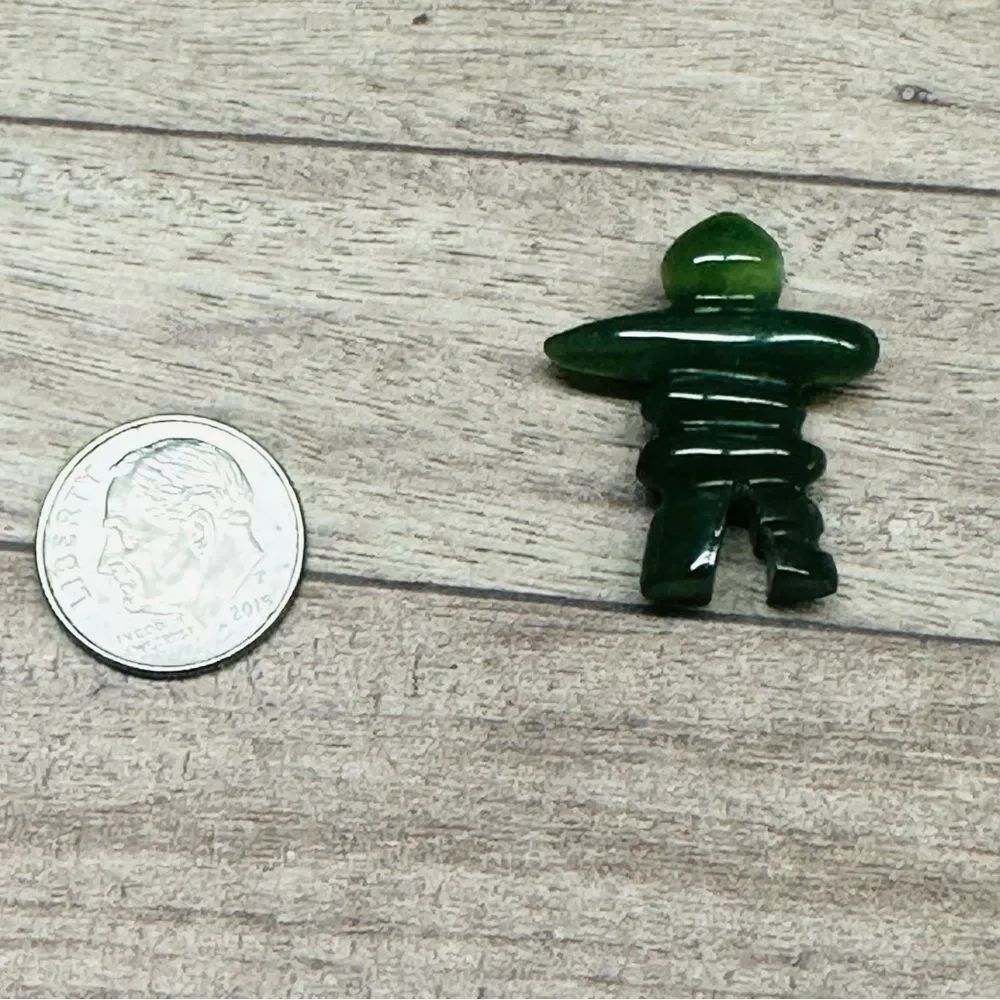 Jade Pocket Figure Fetish Mini Figurine 1 In B3